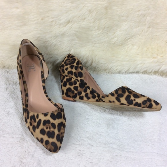 Journee Collection Leopard Wedge Pumps Size 8.5 - Picture 5 of 7
